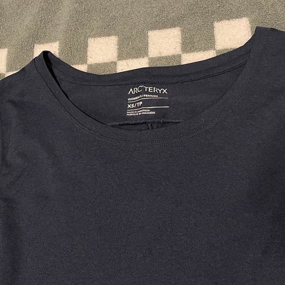 Arc'teryx Tank - Brand new & unworn - Picture 3 of 4